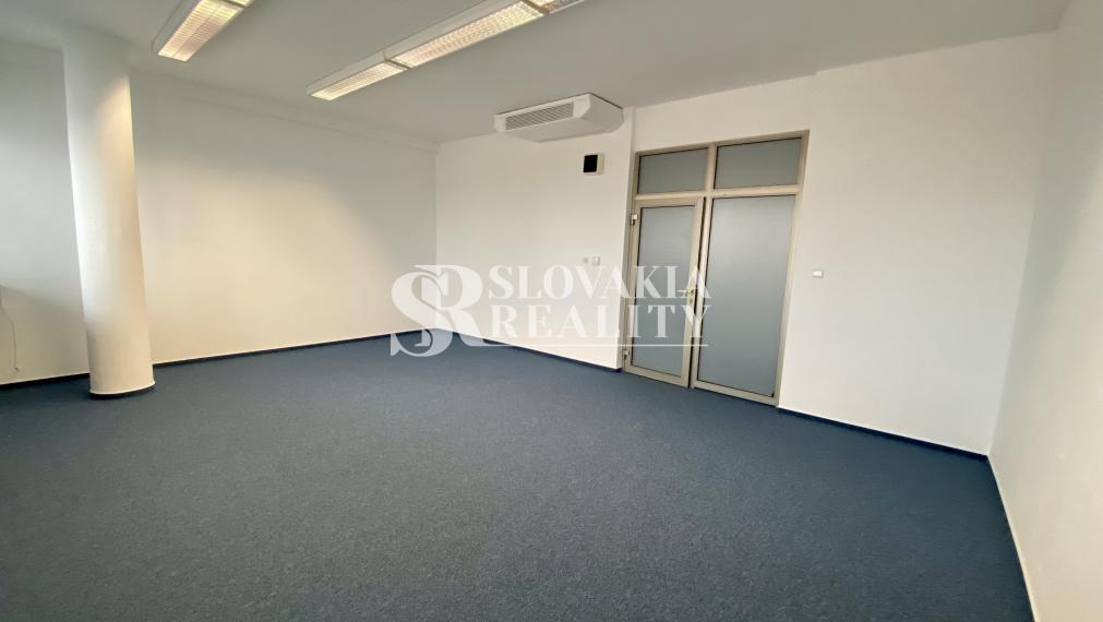 Centrum mesta, parkovanie, klimatizácia, od 30 do 120m2