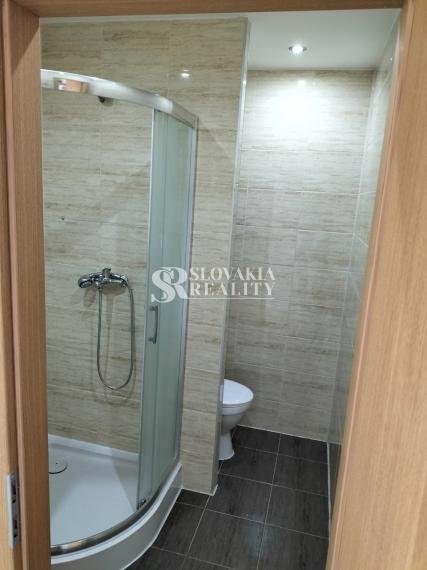 Garsónka s balkónom, 24 m2,  Chrenová