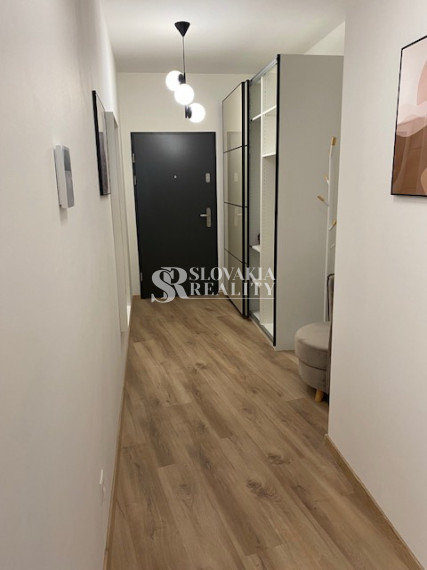 3-izb.byt Rezidencia Tabáň, 2 veľké parkov. miesta, balkón