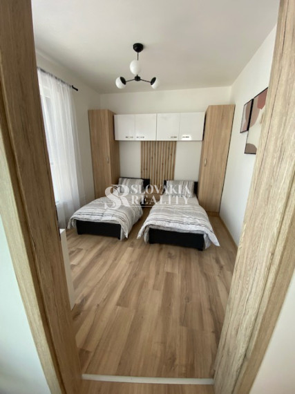 3-izb.byt Rezidencia Tabáň, 2 veľké parkov. miesta, balkón