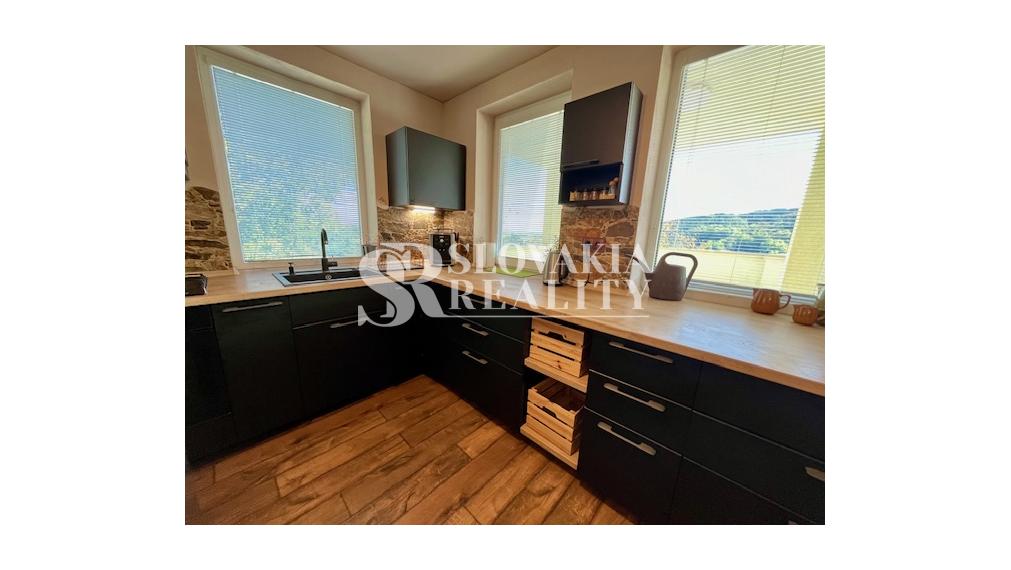 Novostavba RD, pozemok 1366m2, 5-izb., dvojgaráž, 2 kúpeľne