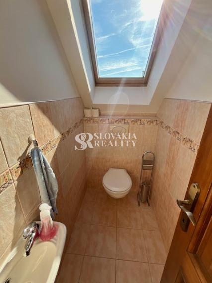 REZERVOVANÝ!! Rodinný dom, pozemok 2643 m2, Nové Sady