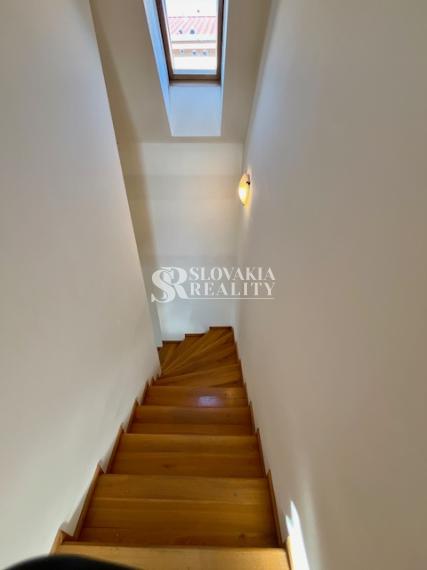 REZERVOVANÝ!! Rodinný dom, pozemok 2643 m2, Nové Sady