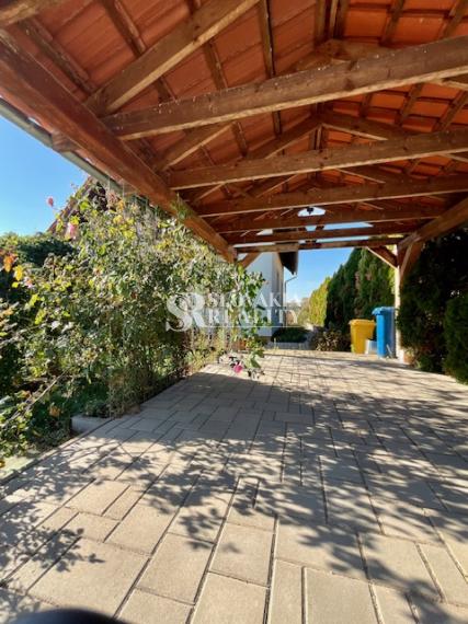 REZERVOVANÝ!! Rodinný dom, pozemok 2643 m2, Nové Sady