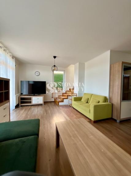 REZERVOVANÝ!! Rodinný dom, pozemok 2643 m2, Nové Sady