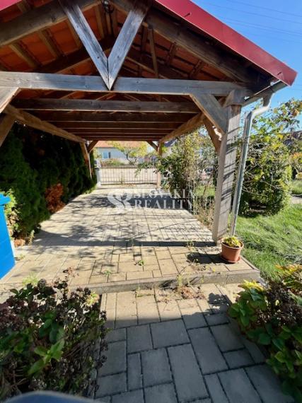 REZERVOVANÝ!! Rodinný dom, pozemok 2643 m2, Nové Sady