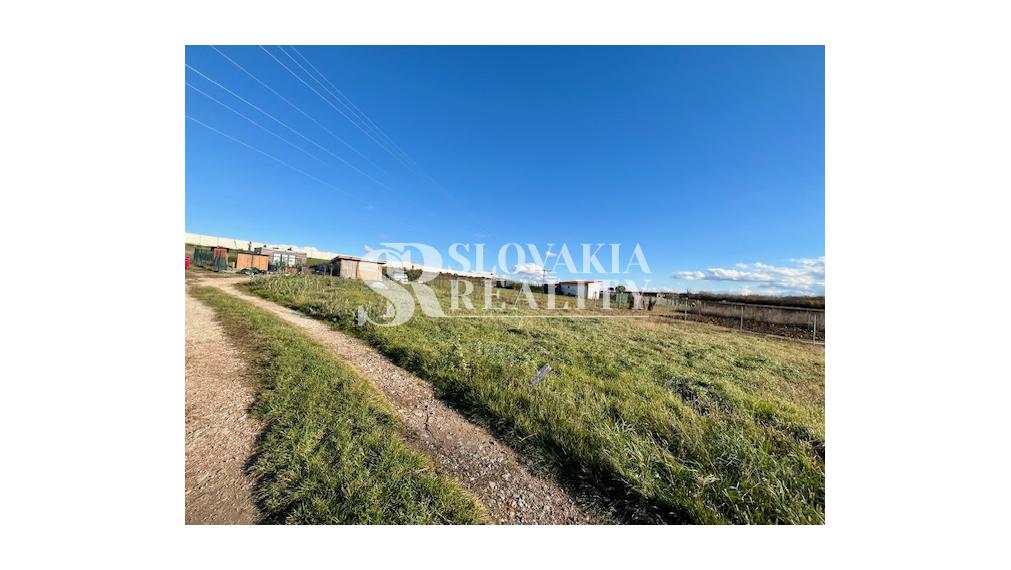 Pozemok v záhradkarskej oblasti, Párovské Háje, 500m2