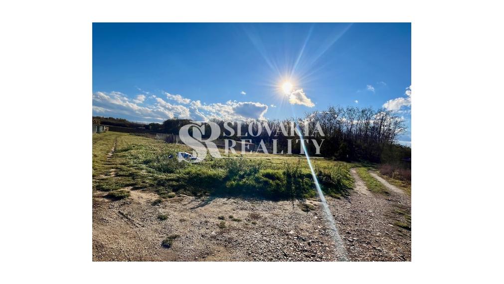 Pozemok v záhradkarskej oblasti, Párovské Háje, 500m2