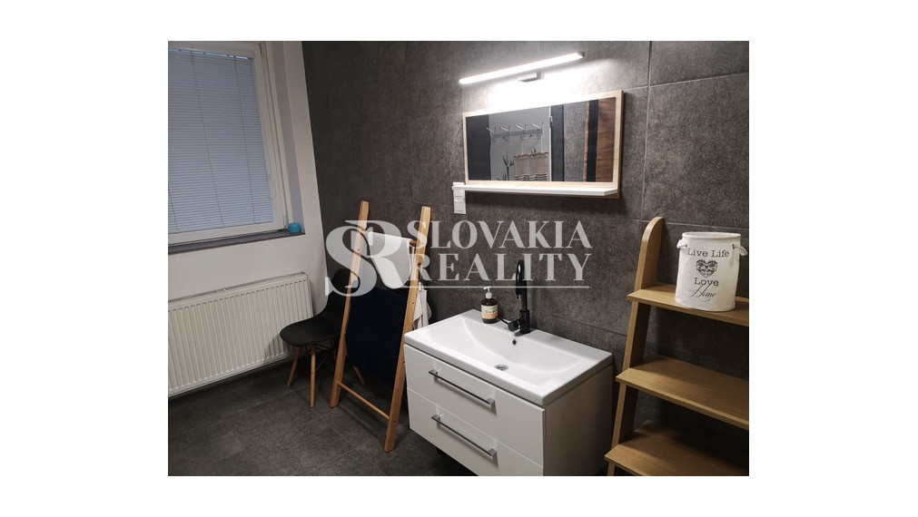 Rodinný dom na prenájom, 4 izby, kompletne zariadený, 200m2