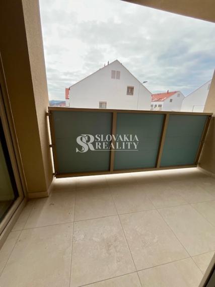 2-izb.byt v novstavbe SLNEČNÁ PLÁŇ, loggia, skolaudovaný