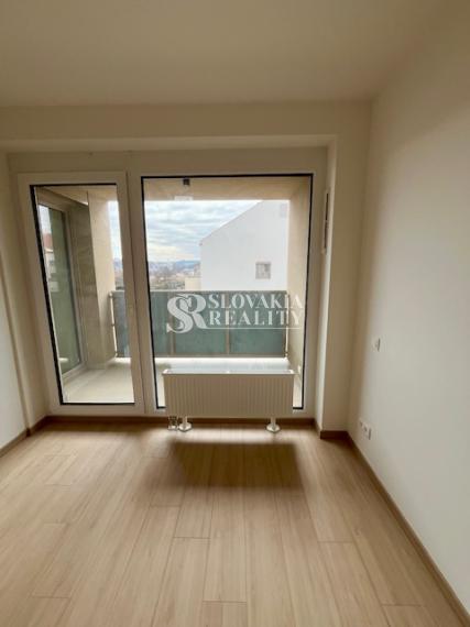 2-izb.byt v novstavbe SLNEČNÁ PLÁŇ, loggia, skolaudovaný