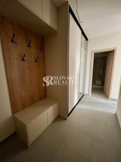 2-izb.byt v novstavbe SLNEČNÁ PLÁŇ, loggia, skolaudovaný