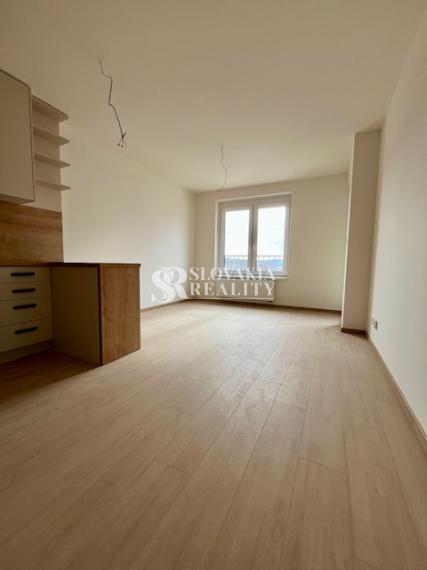 2-izb.byt v novstavbe SLNEČNÁ PLÁŇ, loggia, skolaudovaný