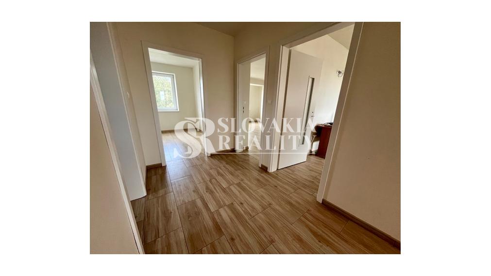 2-generačný dom v Branči so všetkými inžinierskymi sieťami