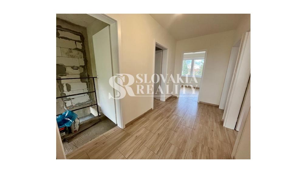 2-generačný dom v Branči so všetkými inžinierskymi sieťami