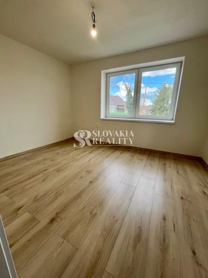 2-generačný dom v Branči so všetkými inžinierskymi sieťami