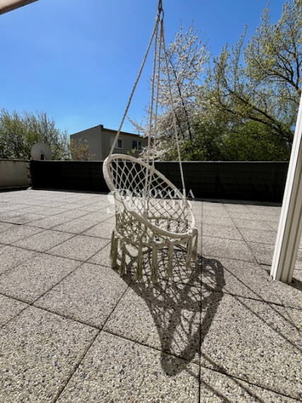 3.izb.byt 112 m2, s terasou o veľkosti 50m2 a garážou