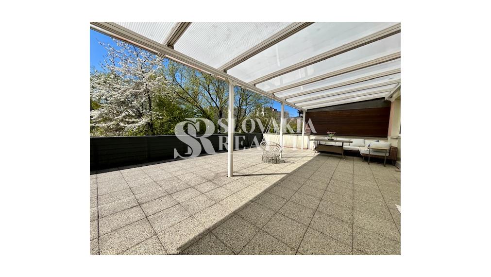 3.izb.byt 112 m2, s terasou o veľkosti 50m2 a garážou