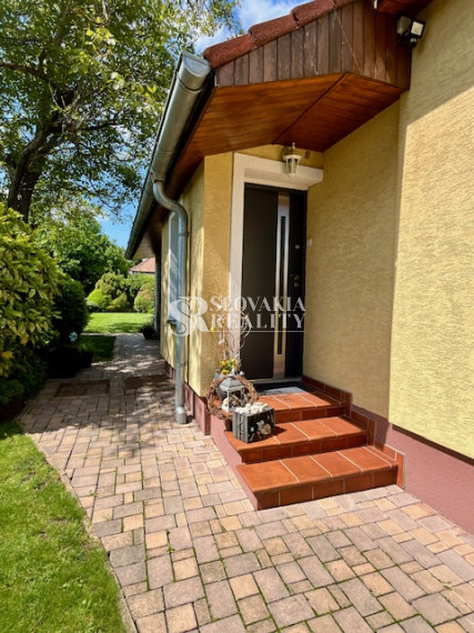 REZERVOVANÝ! 3,5 izb. rodinný dom, Nitra-Krškany, všetky IS