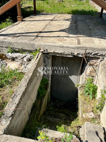 Veľký 8-izbový dom, znalecký posudok na 452.000, Čermáň