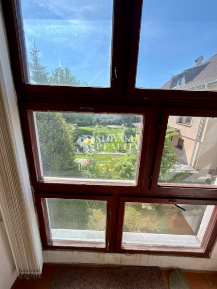 Veľký 8-izbový dom, znalecký posudok na 452.000, Čermáň