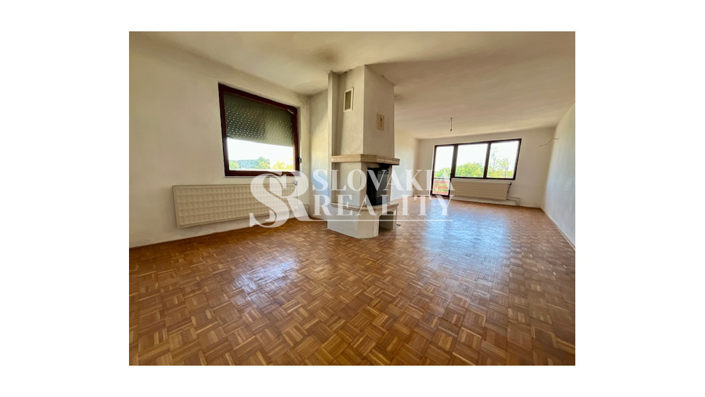 Veľký 8-izbový dom, znalecký posudok na 452.000, Čermáň