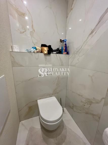 Slnečná, príjemná a zariadená garsónka na Štefánikovej ul.