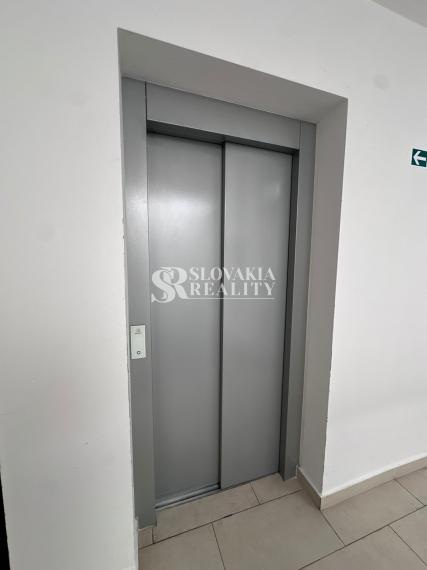 2-izb.byt, energie v cene, 2 parkovacie miesta, internet