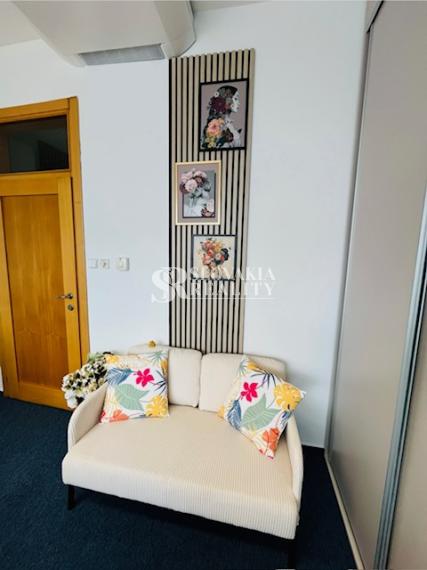 Centrum mesta, parkovanie, klimatizácia, od 30 do 120m2