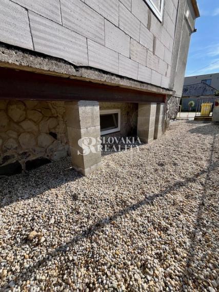 2-generačný dom v Branči so všetkými inžinierskymi sieťami