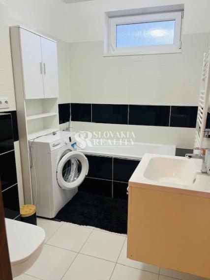 2-izb.byt, energie v cene, 2 parkovacie miesta, internet