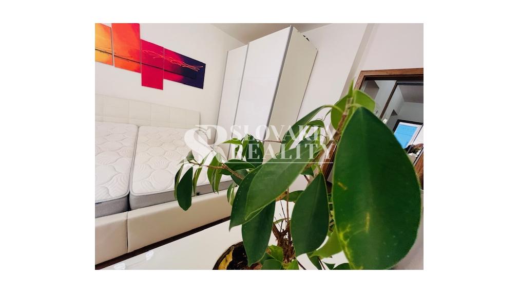 2-izb.byt, energie v cene, 2 parkovacie miesta, internet