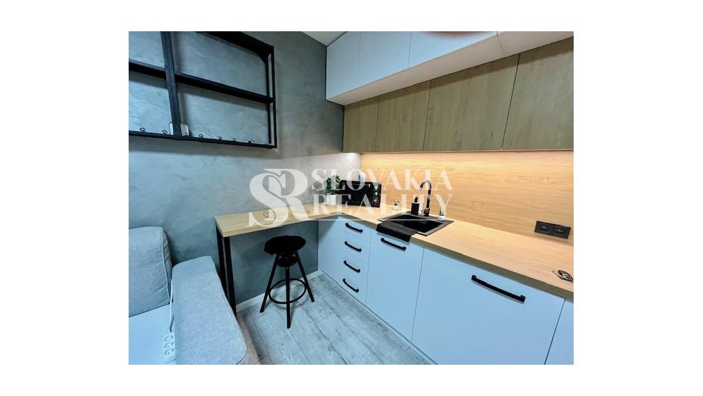 Garsónka Chrenová, novozrekonštruovaná, pivnica, výťah