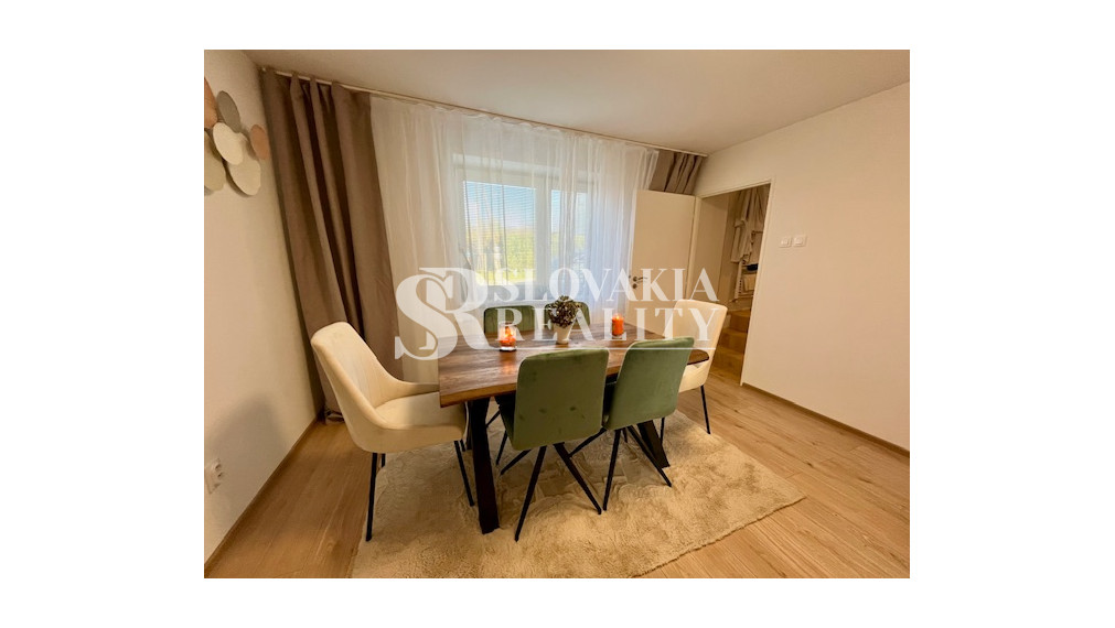 Útulný 3-izb. domček, Sľažany, 10,7á záhrada, zariadený