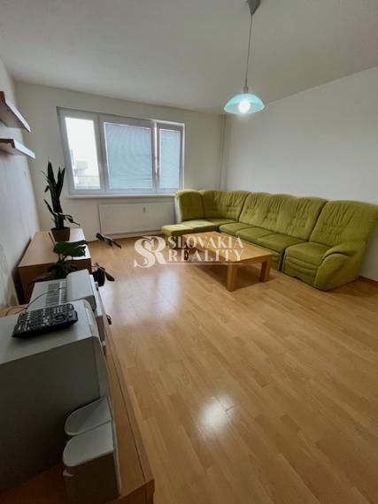 3-izb. byt Klokočina, loggia, čiastočne zariadený, 81 m2