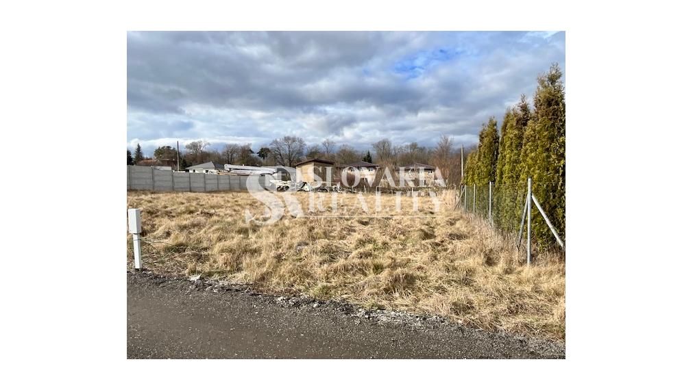 Stavebný pozemok Beladice, IS, studňa