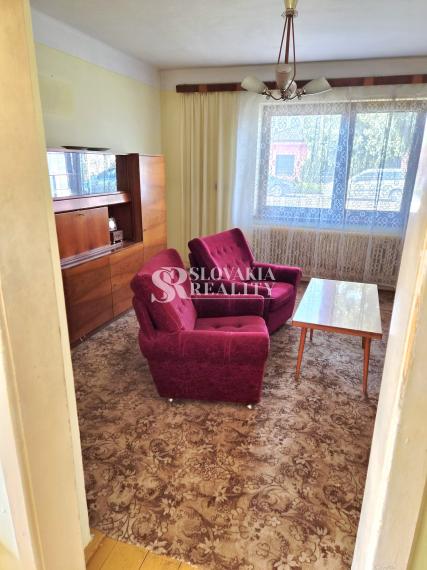 Rodinný dom na predaj s 33 árovým pozemkom