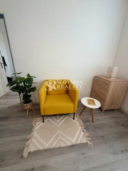 1-izbový byt s výbornou polohou na Výstavej ul. - Chrenová