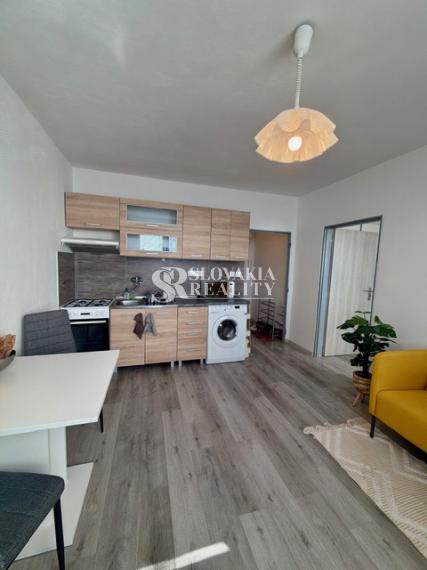 1-izbový byt s výbornou polohou na Výstavej ul. - Chrenová