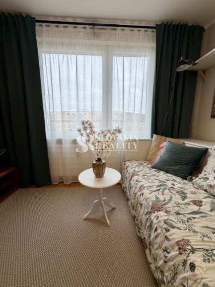 Útulná vkusne zariadená garsónka na prenájom Jurkovičova ul.