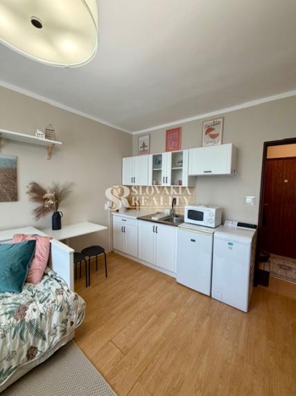 Útulná vkusne zariadená garsónka na prenájom Jurkovičova ul.