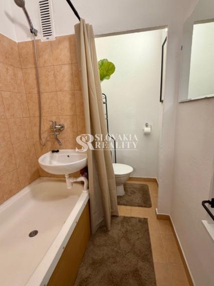 Útulná vkusne zariadená garsónka na prenájom Jurkovičova ul.