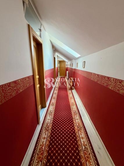 Priestranný RD s terasou v skvelej lokalite Rišňovce