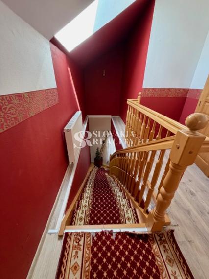 Priestranný RD s terasou v skvelej lokalite Rišňovce