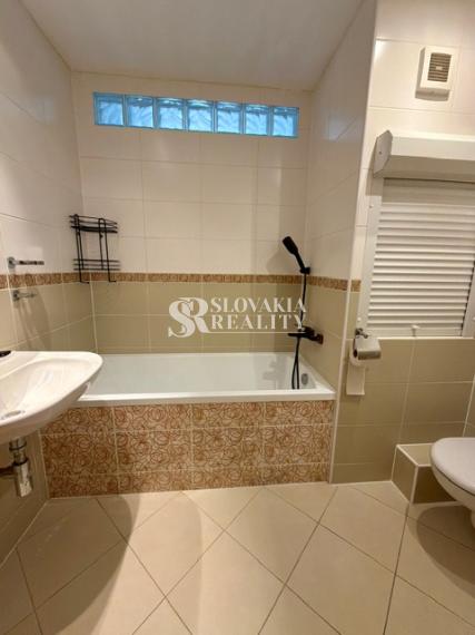 3-izb.byt Čermáň! 84 m², balkón, rekonštrukcia, zariadenie