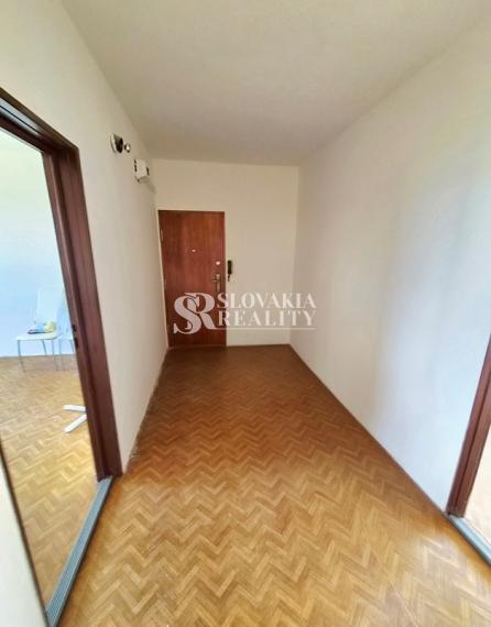 Veľký 3-izbový byt 78 m² s lodžiou Diely-Nitra