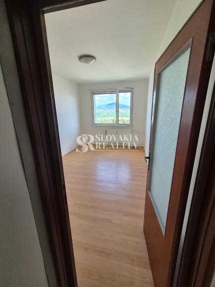 Veľký 3-izbový byt 78 m² s lodžiou Diely-Nitra