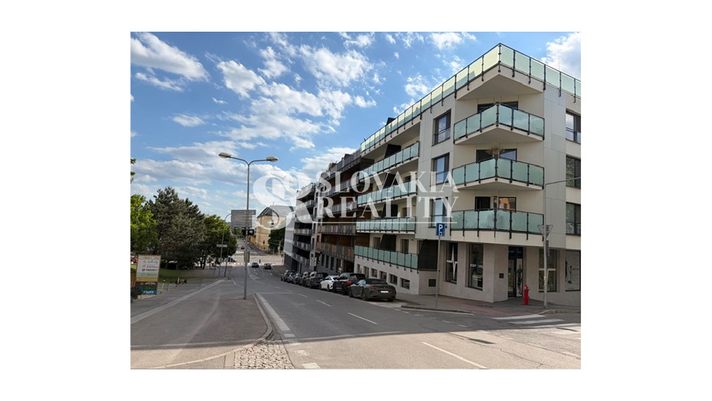 3-izb.byt Rezidencia Tabáň, 2 veľké parkov. miesta, balkón