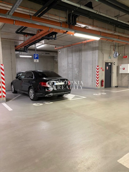 3-izb.byt Rezidencia Tabáň, 2 veľké parkov. miesta, balkón