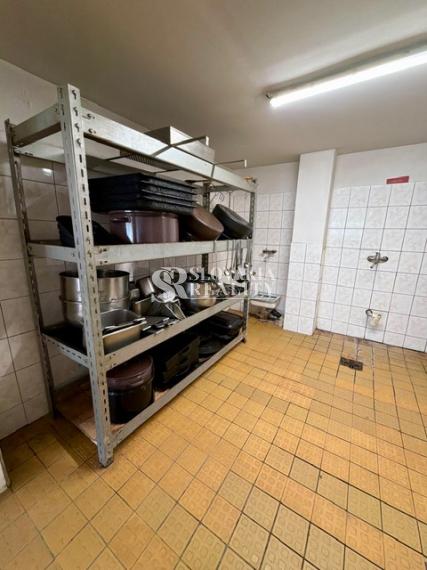 Gastro kuchyňa a sklady 207 m², Nitra – Horné Krškany